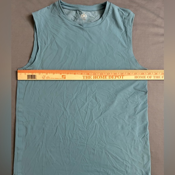 Alo Yoga Lot of 2 Men's Triumph Muscle Tank Top Teal&Blue Size Small - Picture 3 of 12